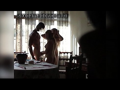 ❤️ Amigos sexuais convidam um homem gigante e um ménage à trois com ele ❤❌ Porno vídeo em nós pt.bsglass.ru ️❤